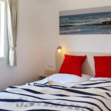 Holiday home Holiday Strandallee Vii